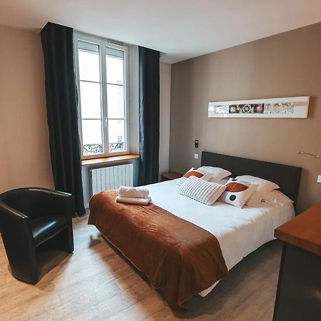 Suit'Home Commerce Angers Esterno foto