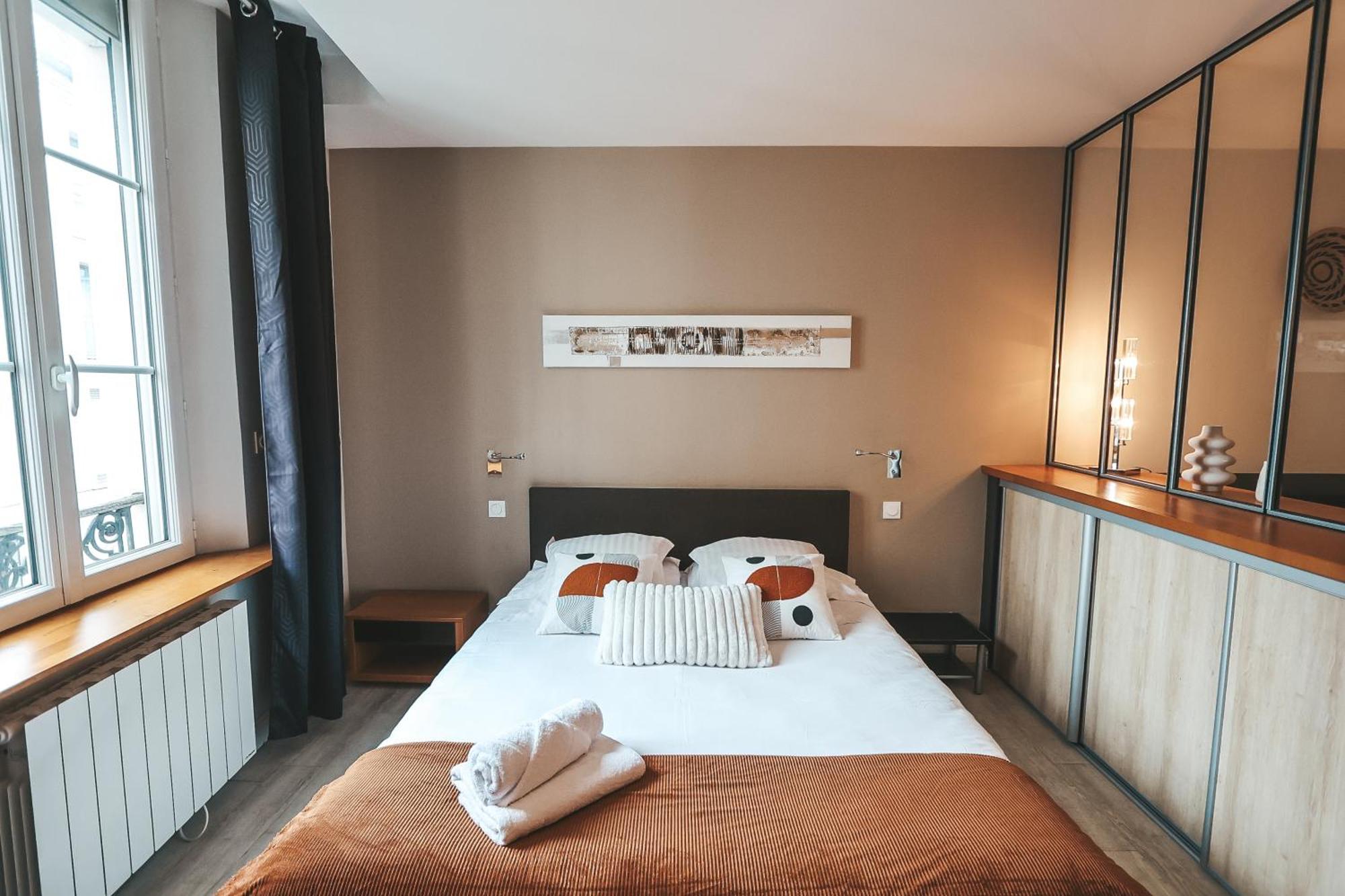Suit'Home Commerce Angers Esterno foto