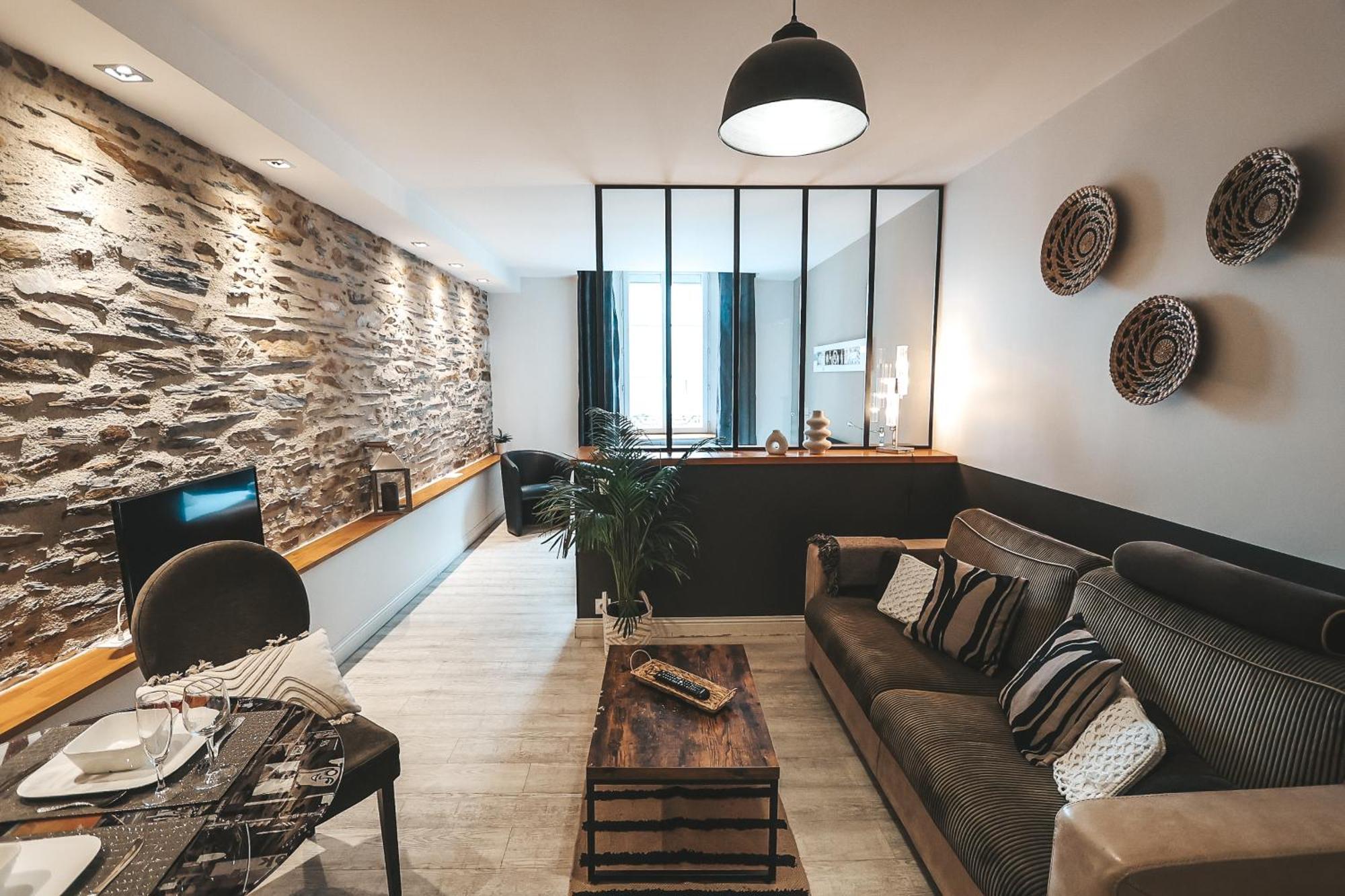 Suit'Home Commerce Angers Esterno foto