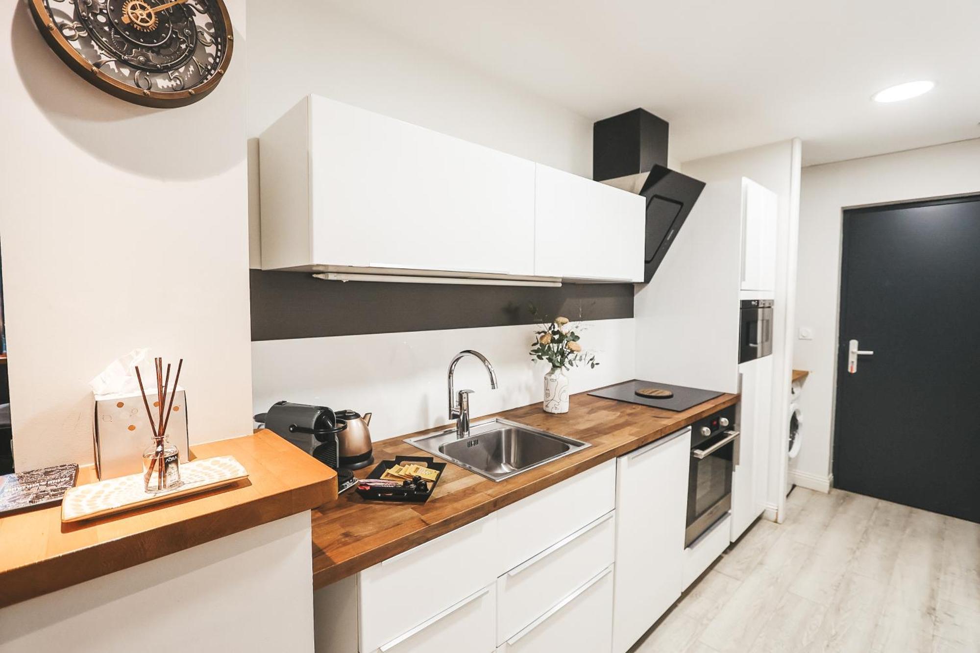 Suit'Home Commerce Angers Esterno foto