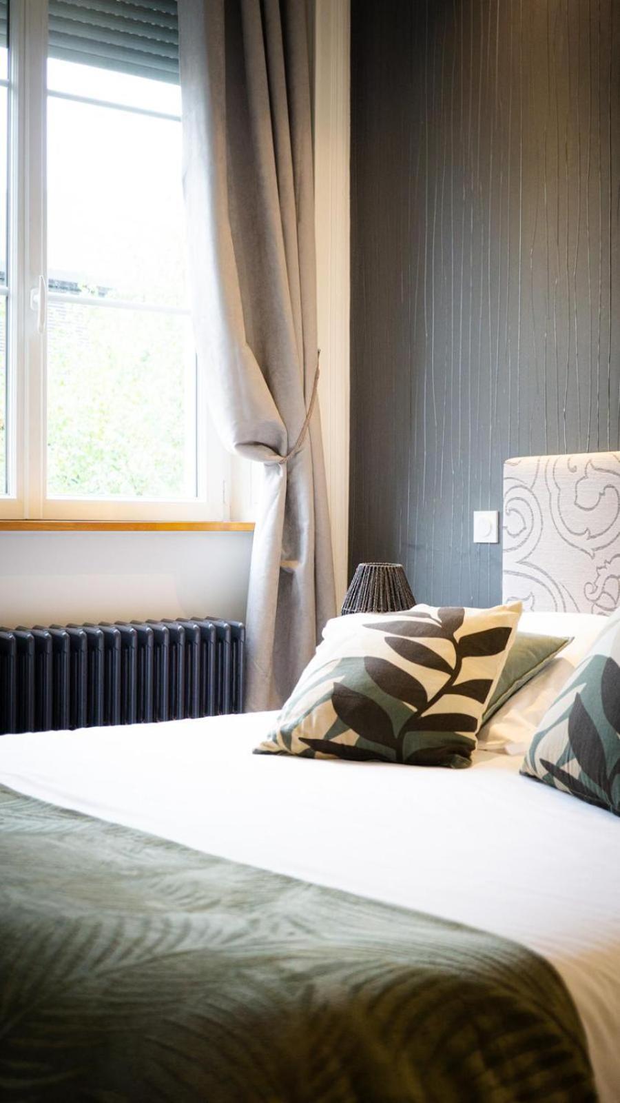 Suit'Home Commerce Angers Esterno foto