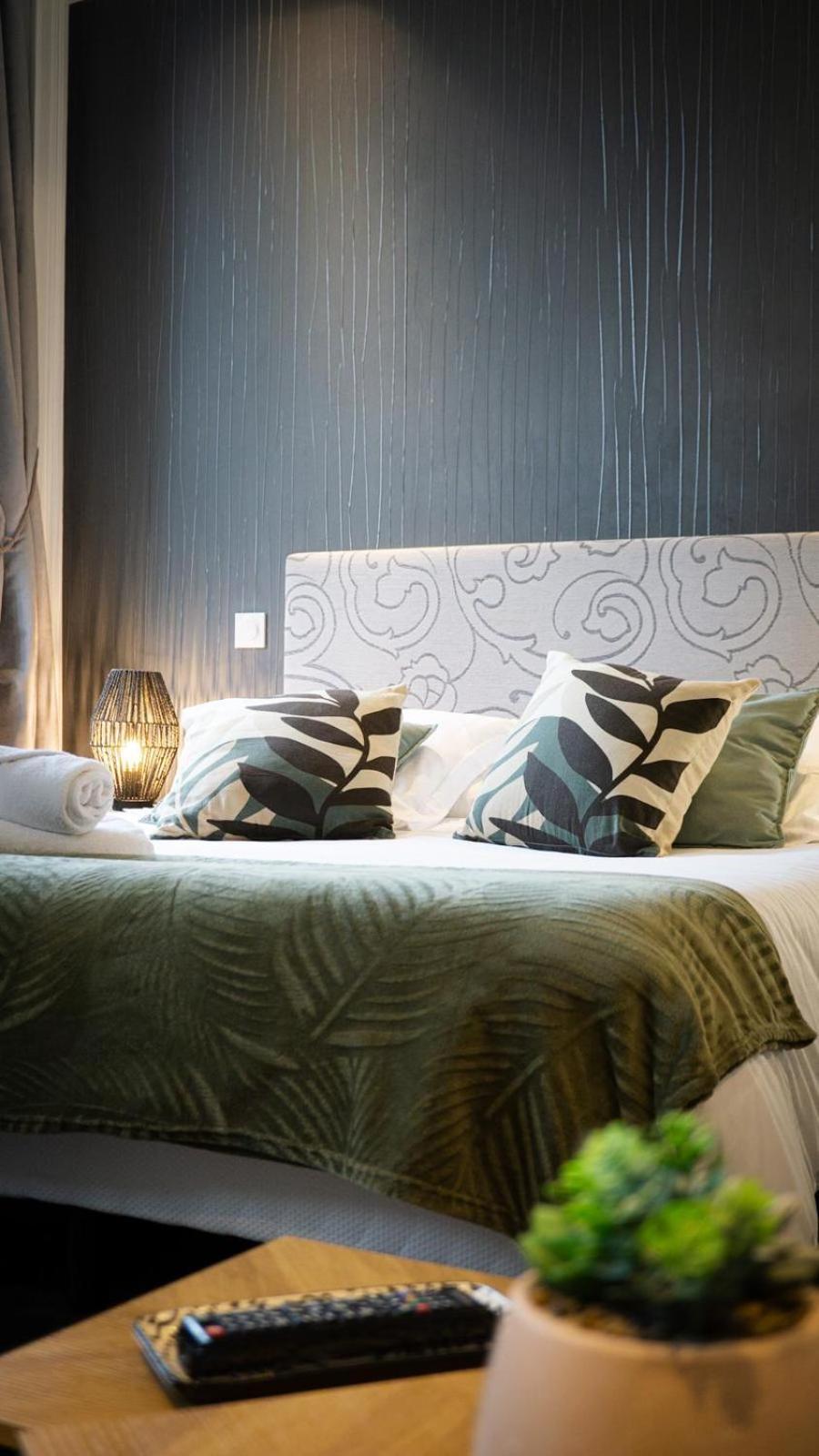 Suit'Home Commerce Angers Esterno foto